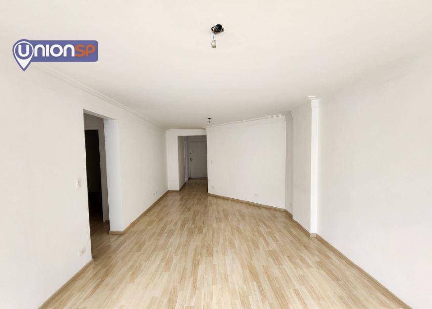 Apartamento à venda com 2 quartos, 75m² - Foto 1