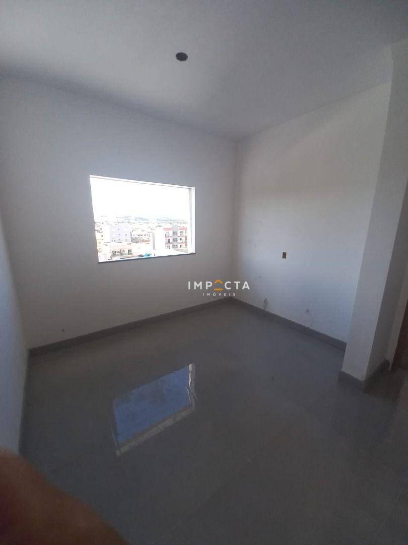 Apartamento à venda com 3 quartos, 175m² - Foto 11