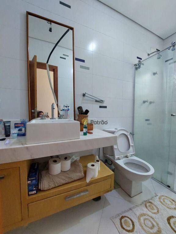 Sobrado à venda com 4 quartos, 384m² - Foto 38