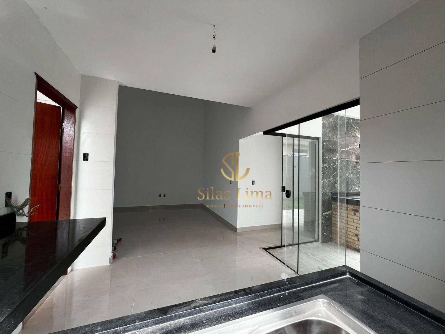 Casa à venda com 3 quartos, 128m² - Foto 11