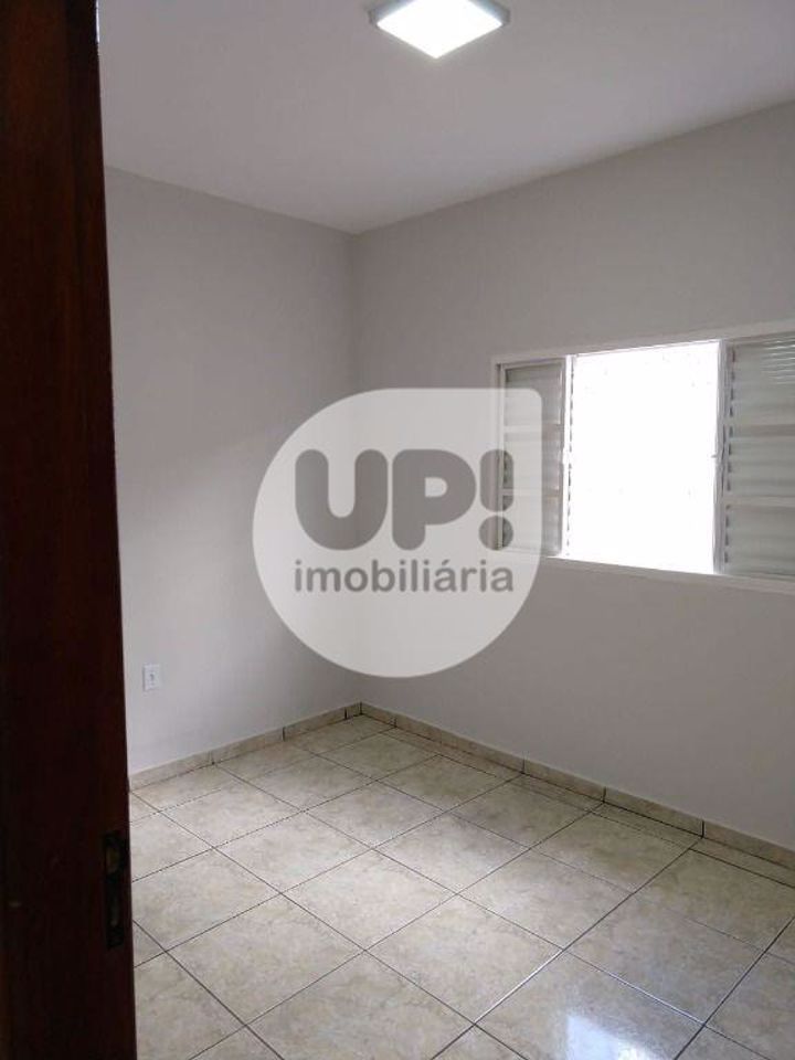 Casa à venda com 3 quartos, 95m² - Foto 8