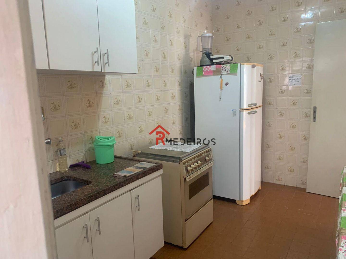 Apartamento à venda com 1 quarto, 45m² - Foto 10