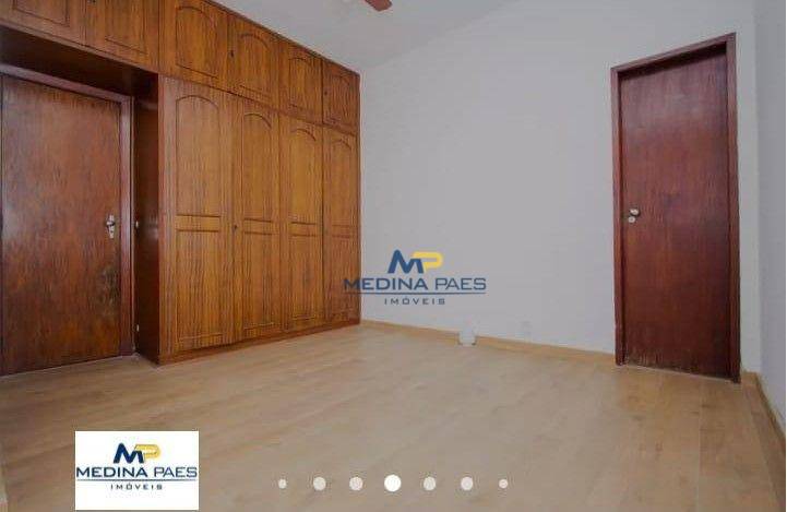 Apartamento à venda com 3 quartos, 130m² - Foto 11