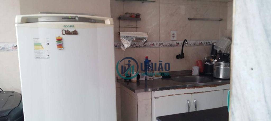 Apartamento à venda com 3 quartos, 70m² - Foto 17