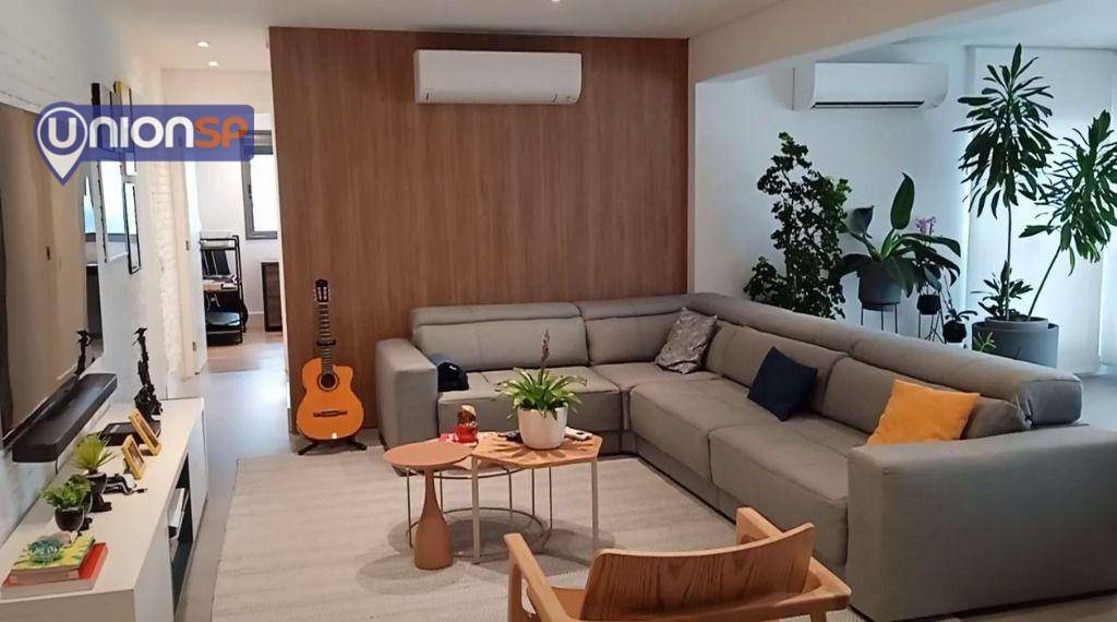 Apartamento à venda com 3 quartos, 141m² - Foto 1