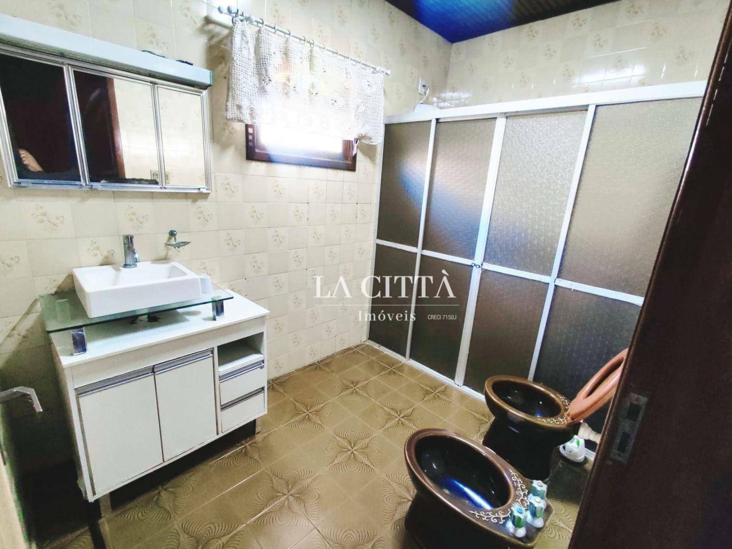 Casa à venda com 3 quartos, 254m² - Foto 13