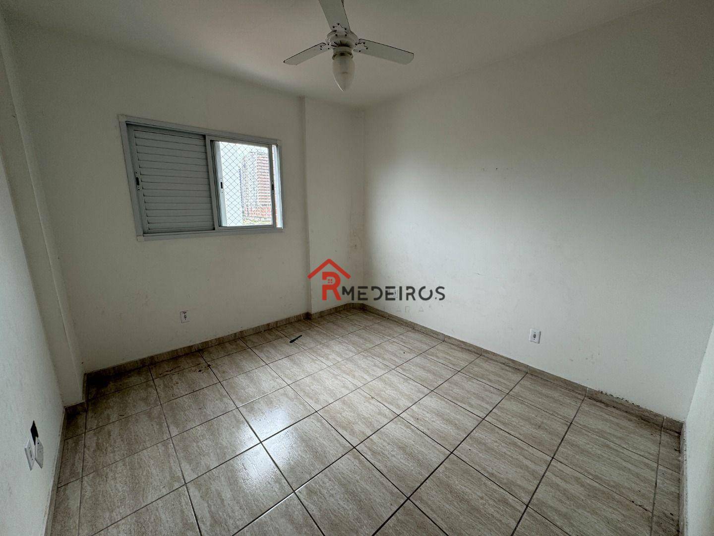 Apartamento à venda com 2 quartos, 69m² - Foto 13