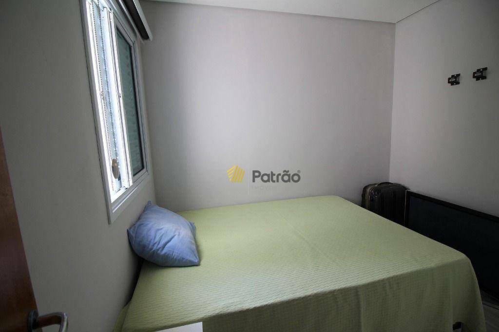 Apartamento à venda com 2 quartos, 70m² - Foto 2