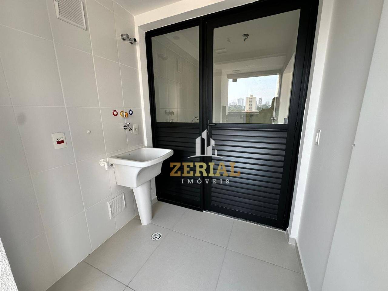 Apartamento à venda com 3 quartos, 101m² - Foto 2