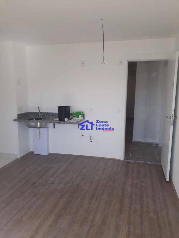 Apartamento à venda com 2 quartos, 37m² - Foto 3