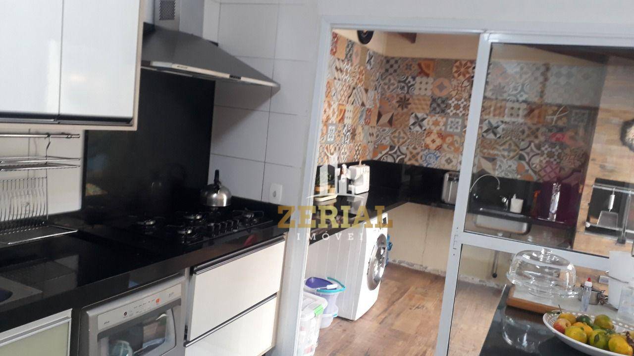 Sobrado à venda com 2 quartos, 174m² - Foto 5