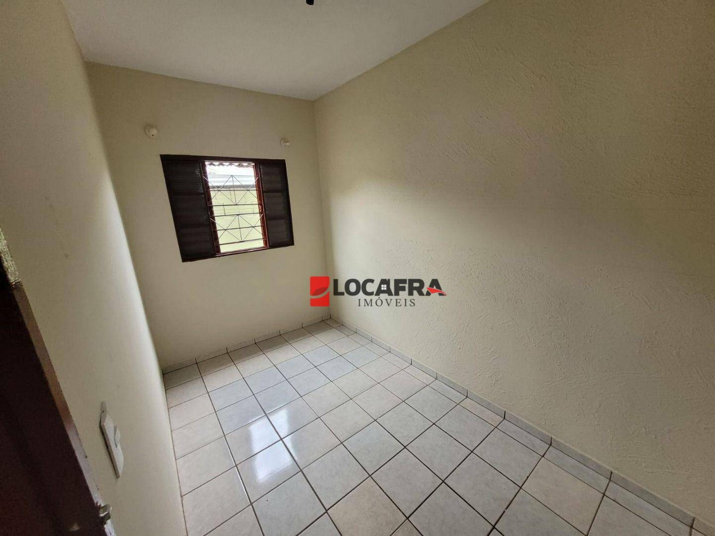 Casa à venda com 5 quartos, 110m² - Foto 8