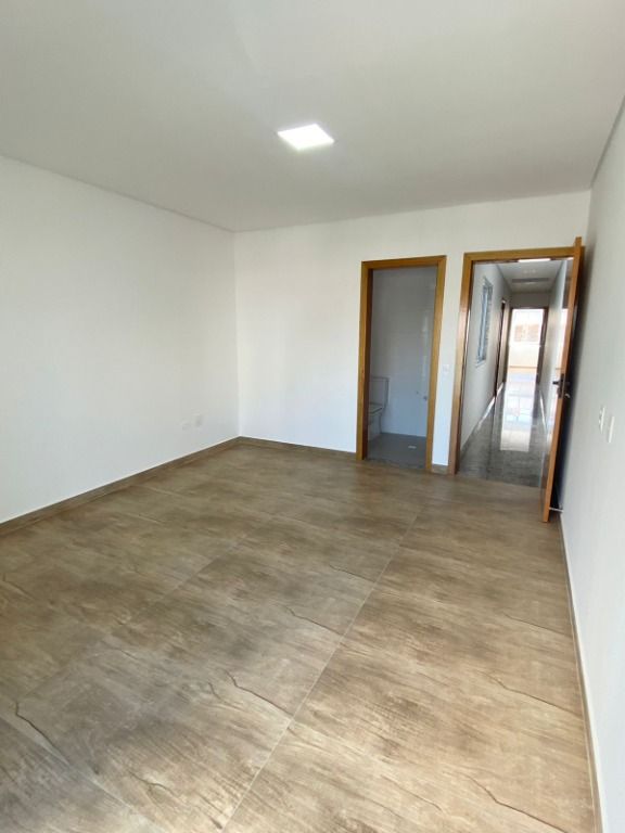 Sobrado à venda com 3 quartos, 240m² - Foto 33