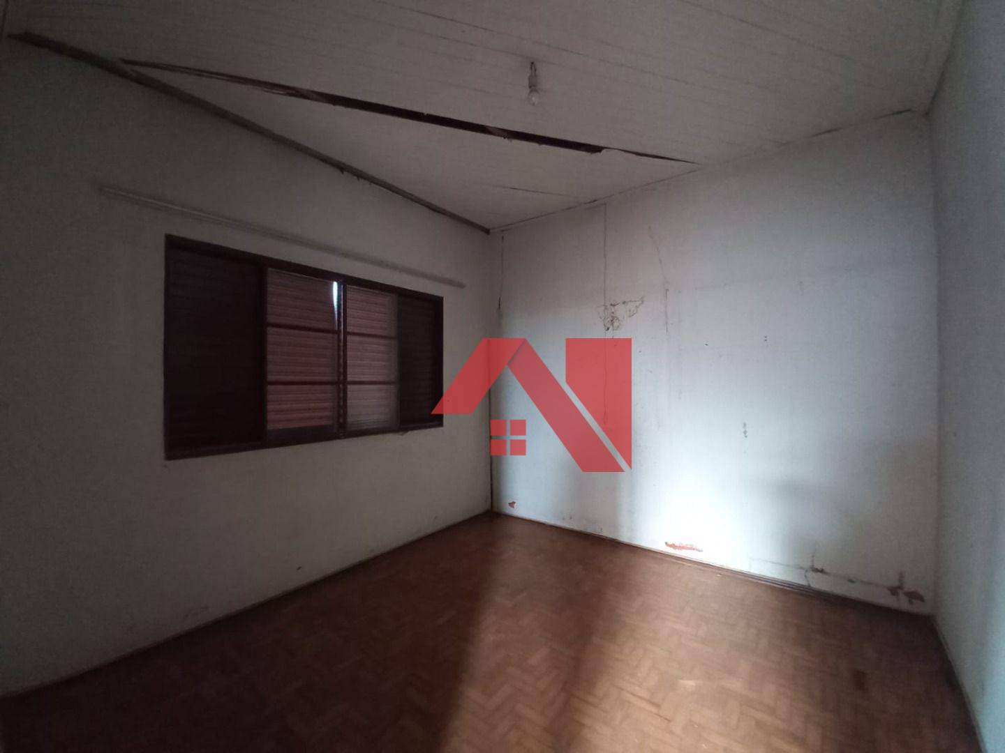 Casa à venda com 3 quartos, 200m² - Foto 11