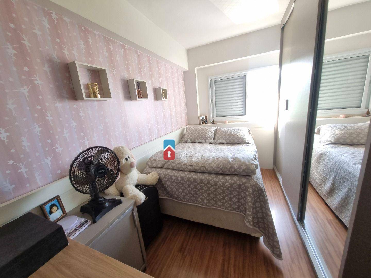 Apartamento à venda com 2 quartos, 65m² - Foto 11