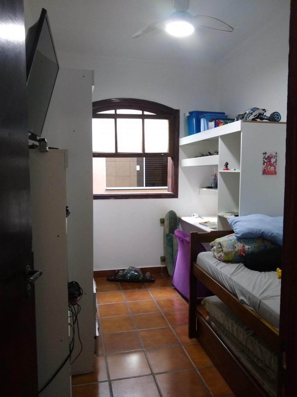 Casa à venda com 3 quartos, 170m² - Foto 4