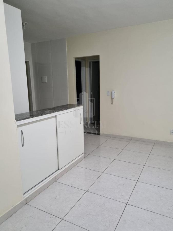 Apartamento à venda com 2 quartos, 50m² - Foto 3