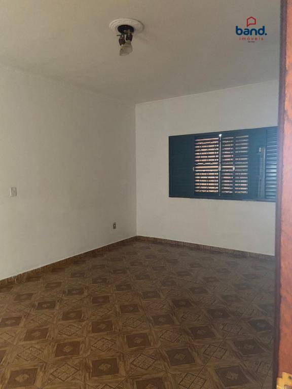 Casa à venda com 3 quartos, 200m² - Foto 7