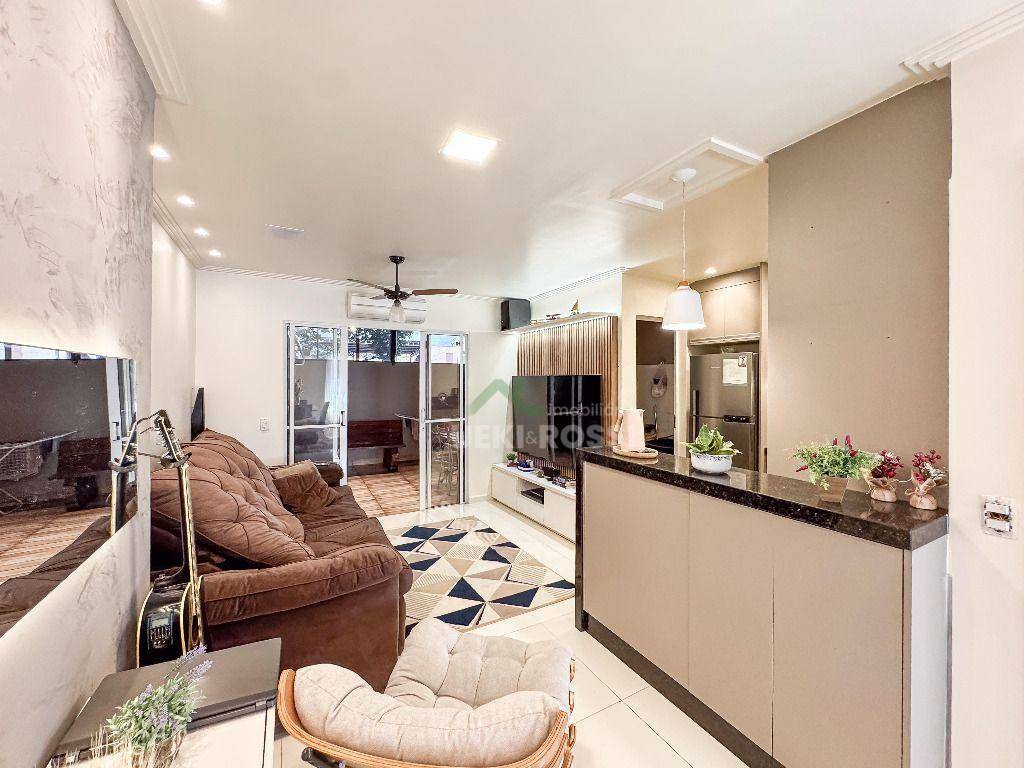 Casa de Condomínio à venda com 3 quartos, 107m² - Foto 2