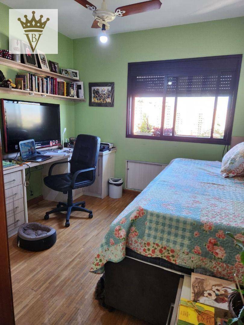 Apartamento à venda com 3 quartos, 150m² - Foto 5