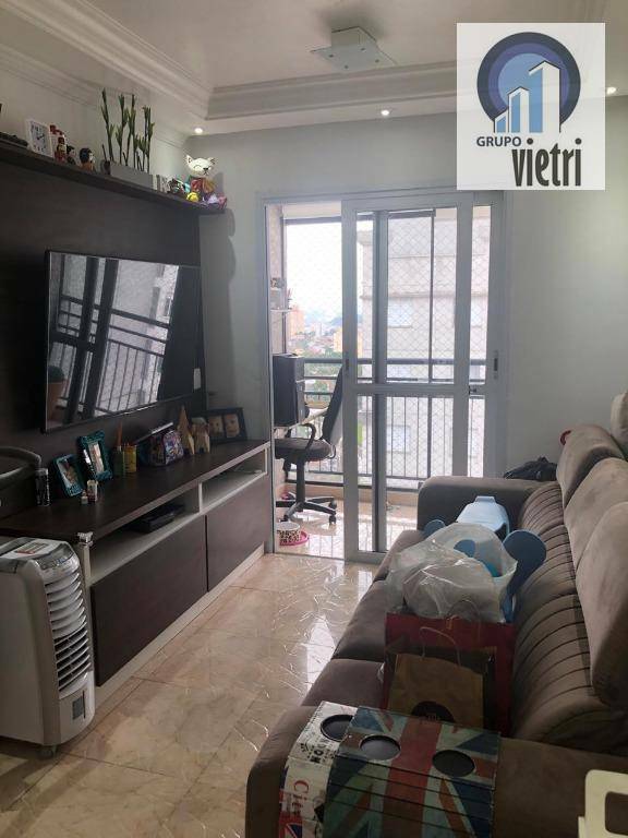 Apartamento à venda com 2 quartos, 60m² - Foto 1