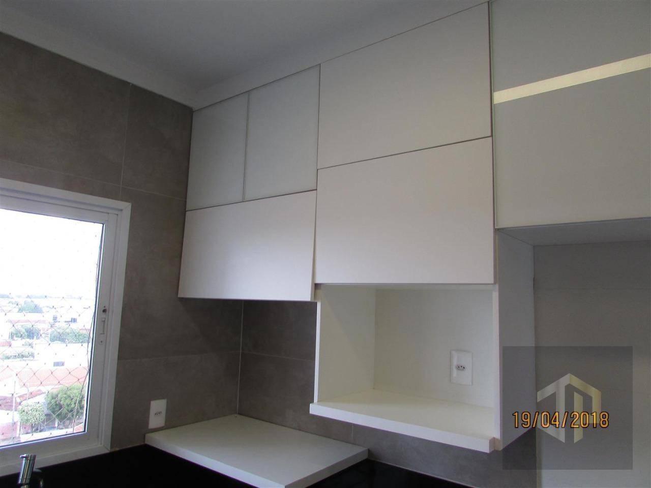 Apartamento à venda com 3 quartos, 133m² - Foto 9