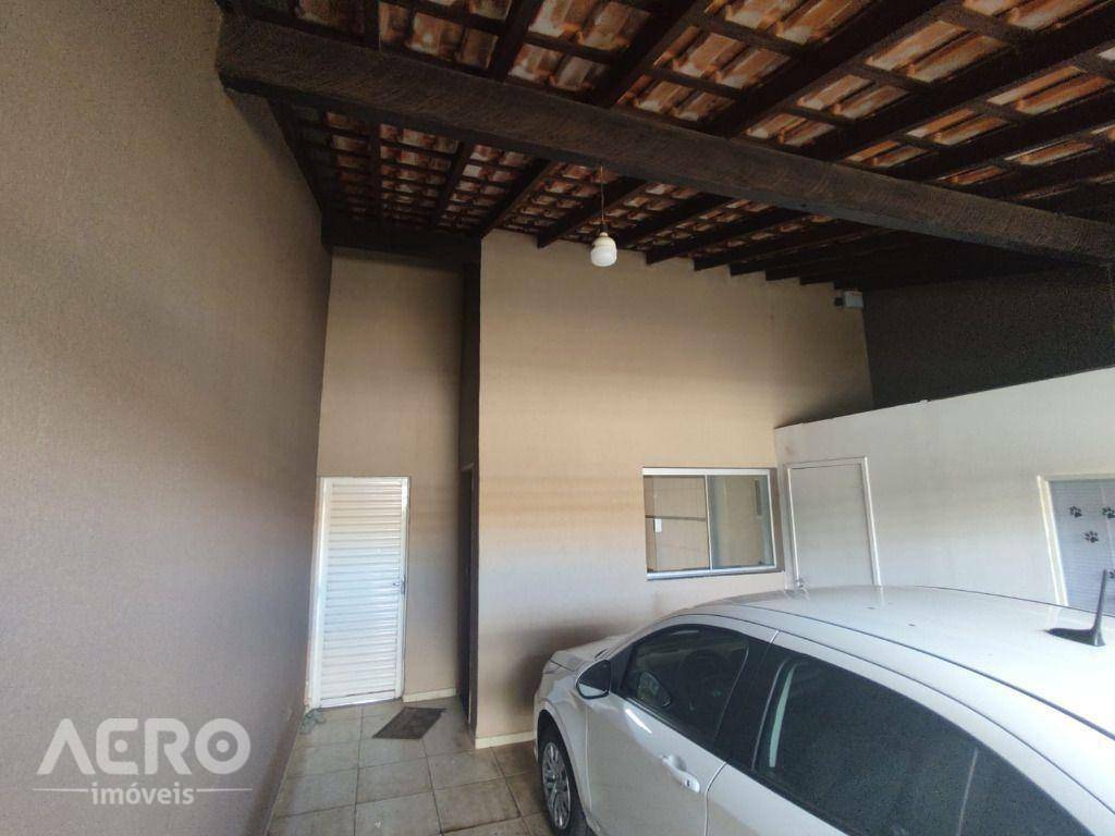 Casa à venda com 2 quartos, 135m² - Foto 14