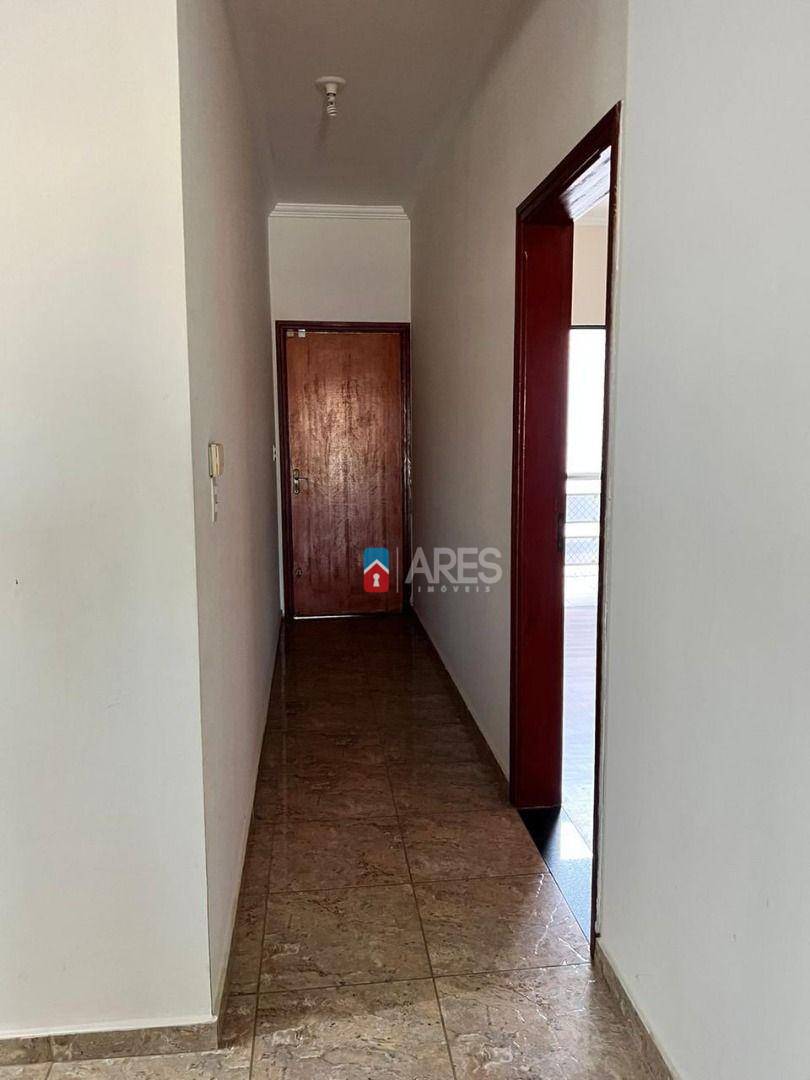 Casa para alugar com 3 quartos, 460m² - Foto 24