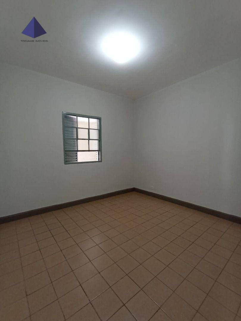 Apartamento para alugar com 1 quarto, 50m² - Foto 6