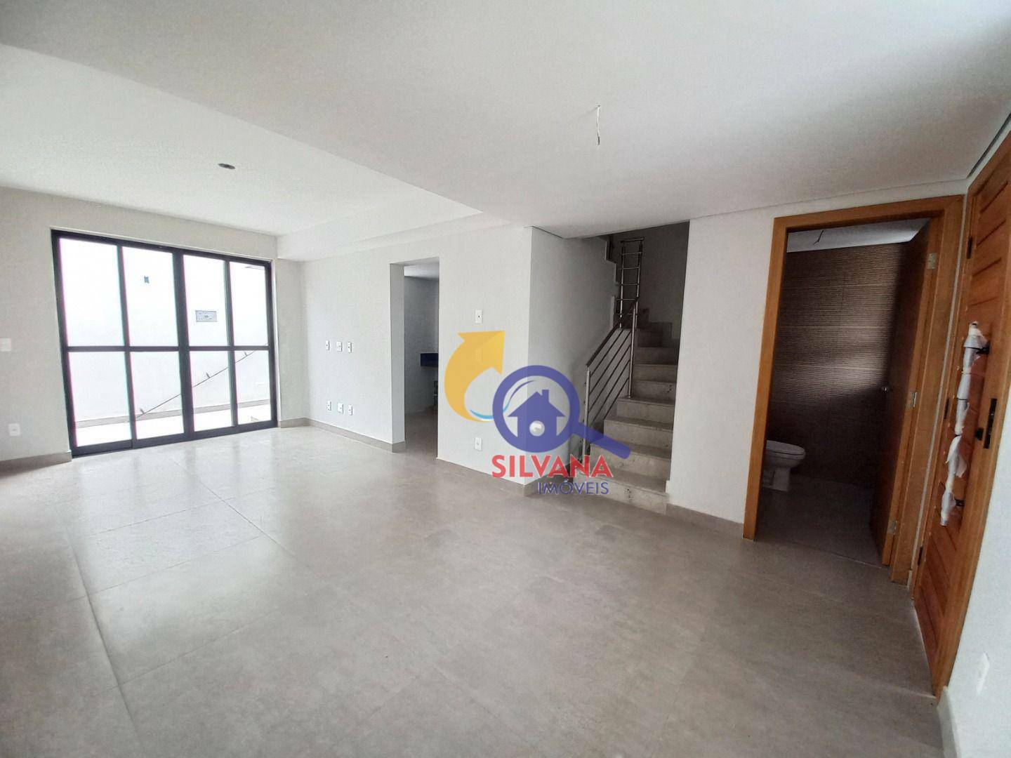 Casa à venda com 3 quartos, 90m² - Foto 7