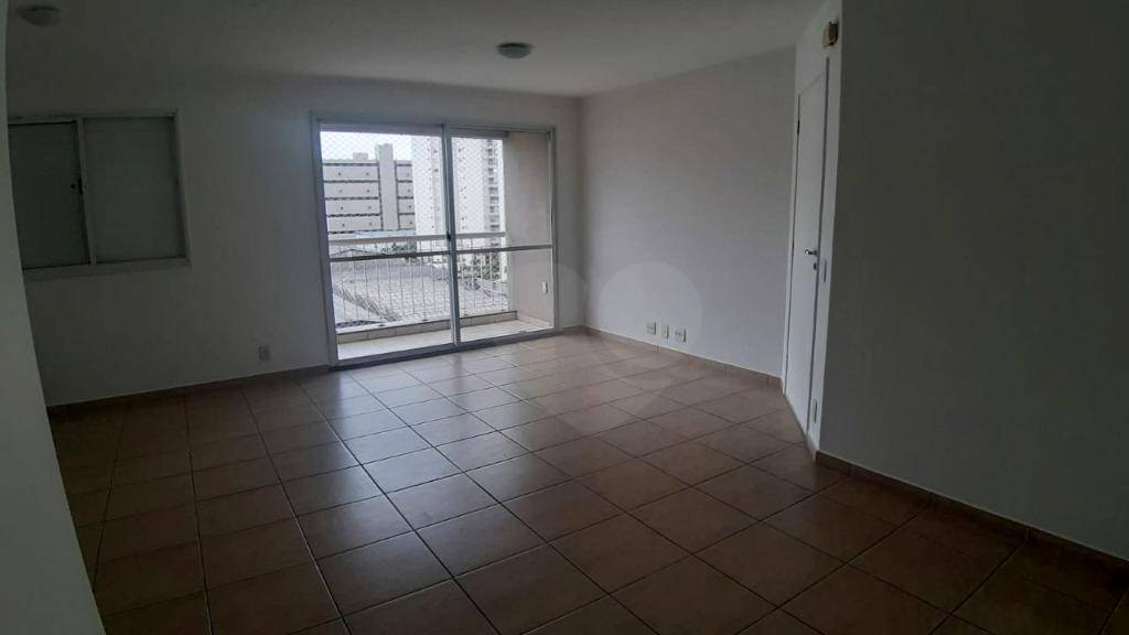 Apartamento para alugar com 2 quartos, 78m² - Foto 7