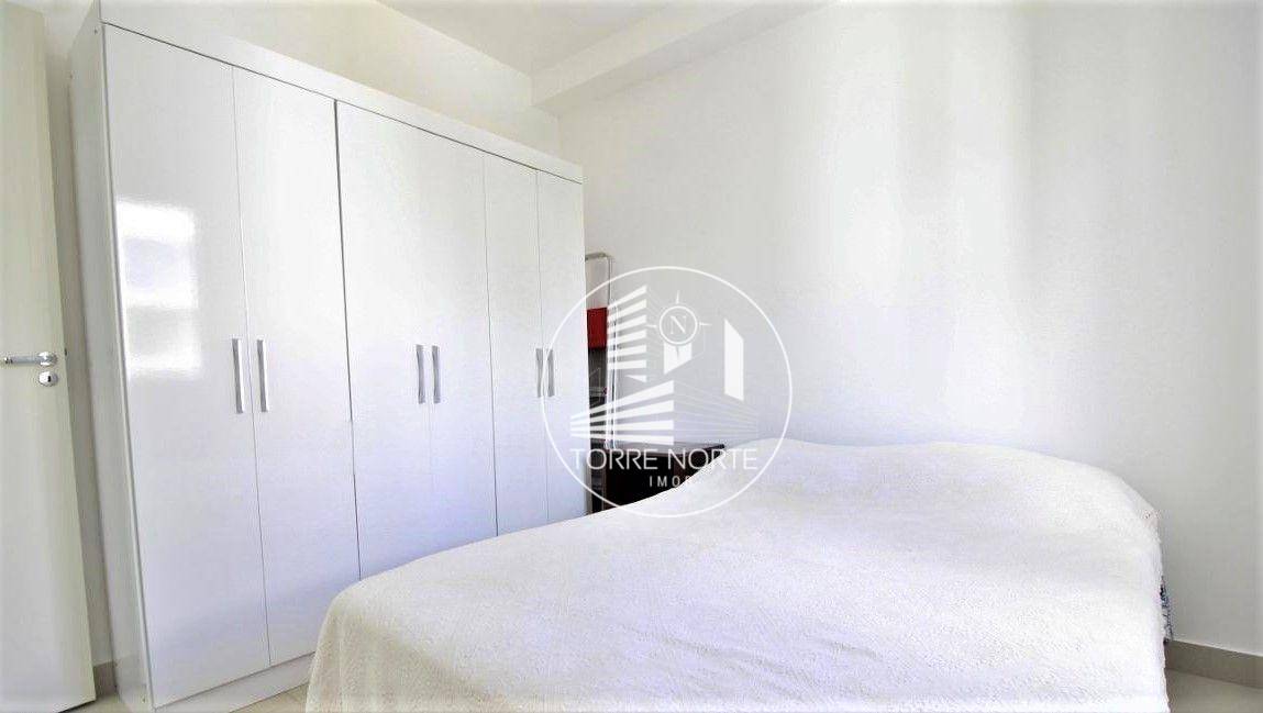 Apartamento à venda com 2 quartos, 60m² - Foto 15