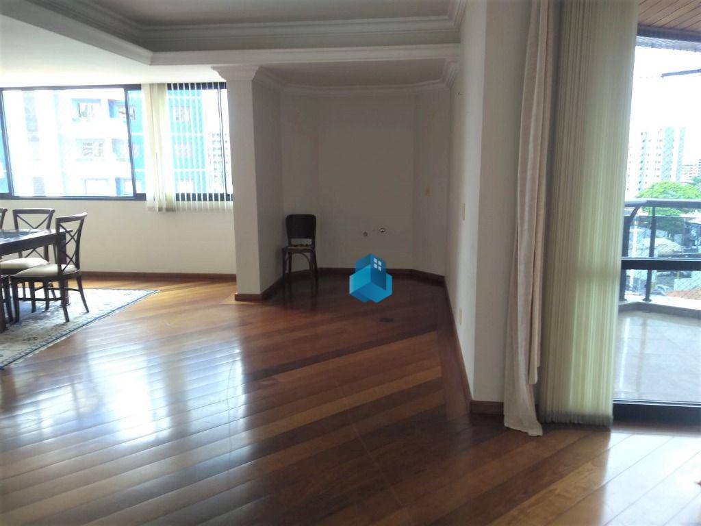 Apartamento à venda com 4 quartos, 245m² - Foto 4