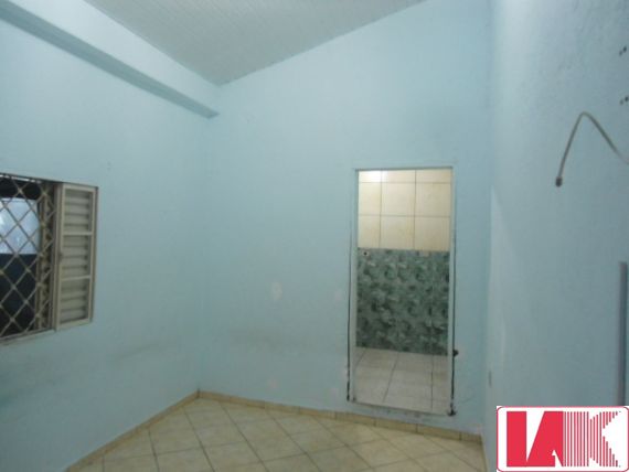 Casa para alugar com 1 quarto, 25m² - Foto 12