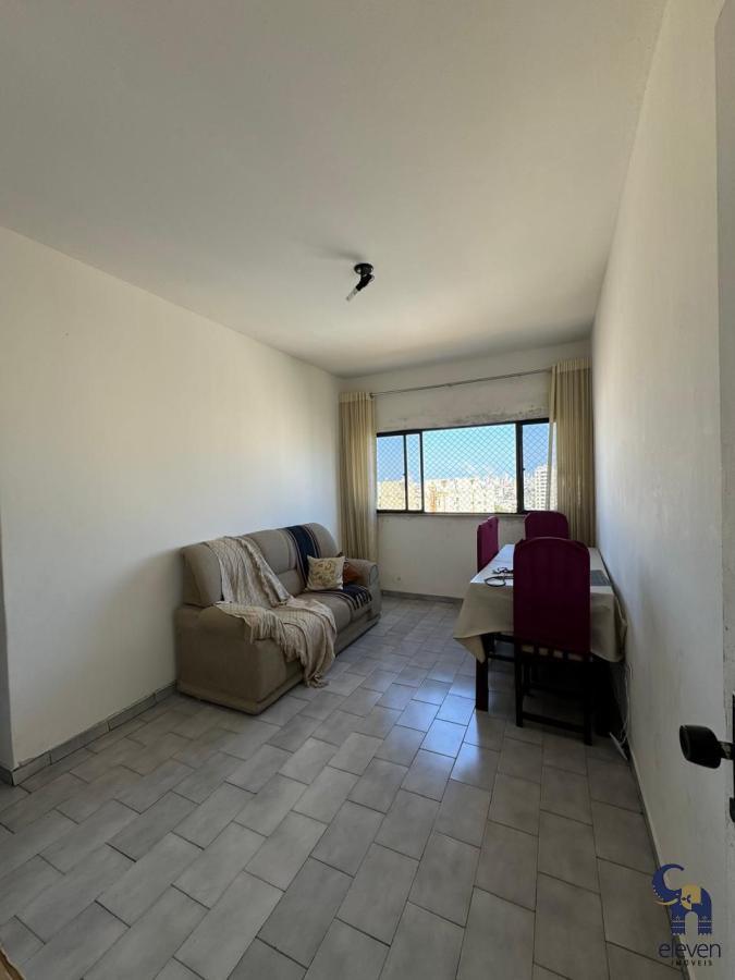 Apartamento à venda com 2 quartos, 63m² - Foto 4