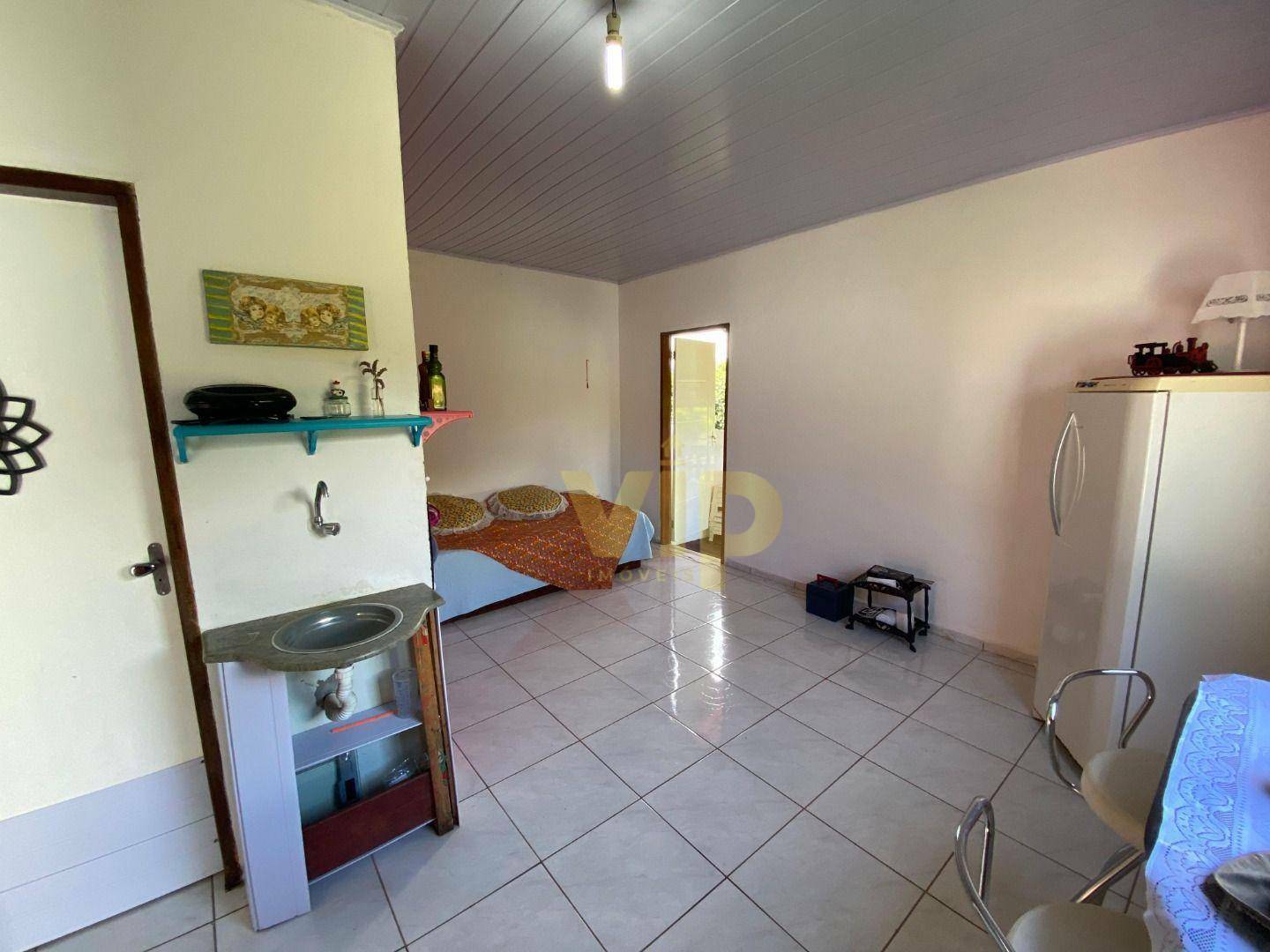 Chácara à venda com 2 quartos, 200m² - Foto 11