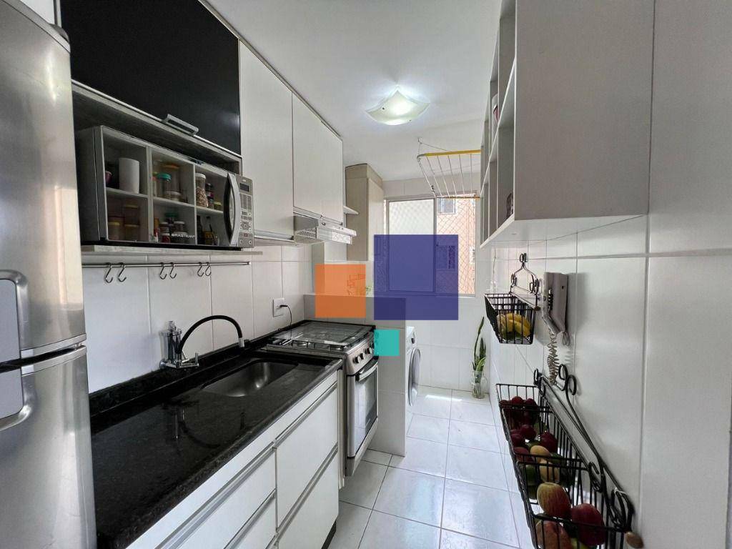 Apartamento à venda com 2 quartos, 40m² - Foto 8