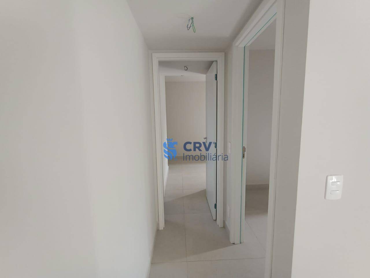 Apartamento à venda com 2 quartos, 65m² - Foto 10