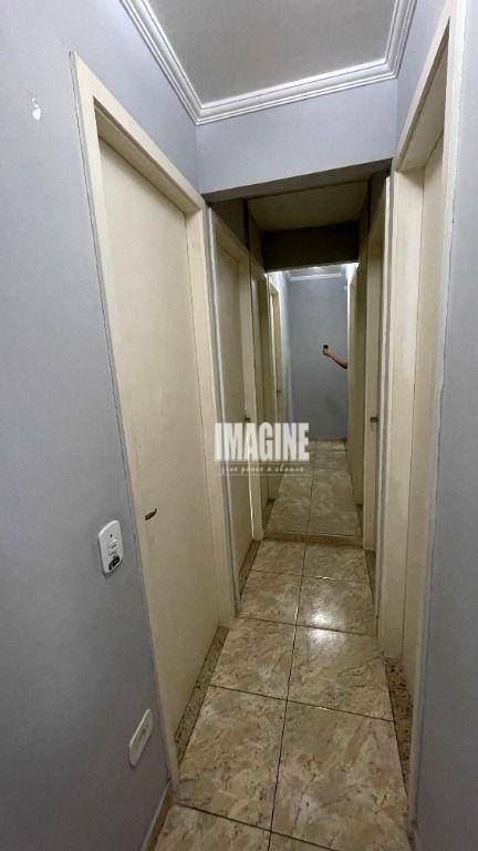 Sobrado à venda com 3 quartos, 70m² - Foto 4