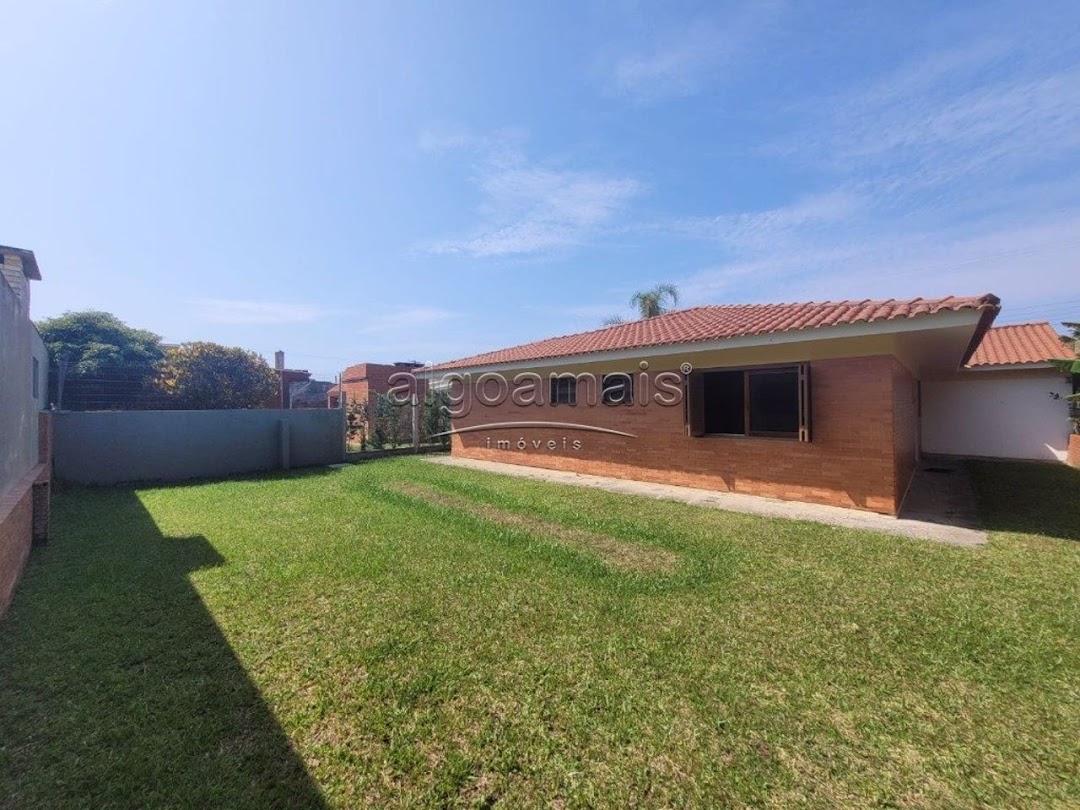 Casa à venda com 3 quartos, 250m² - Foto 4