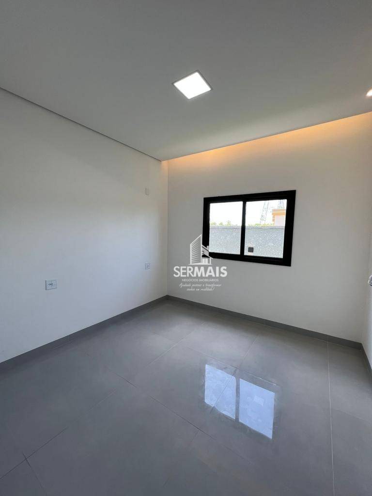 Casa de Condomínio à venda com 3 quartos, 210m² - Foto 5