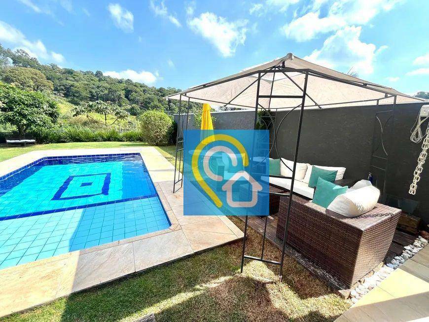 Casa de Condomínio à venda com 4 quartos, 255m² - Foto 8