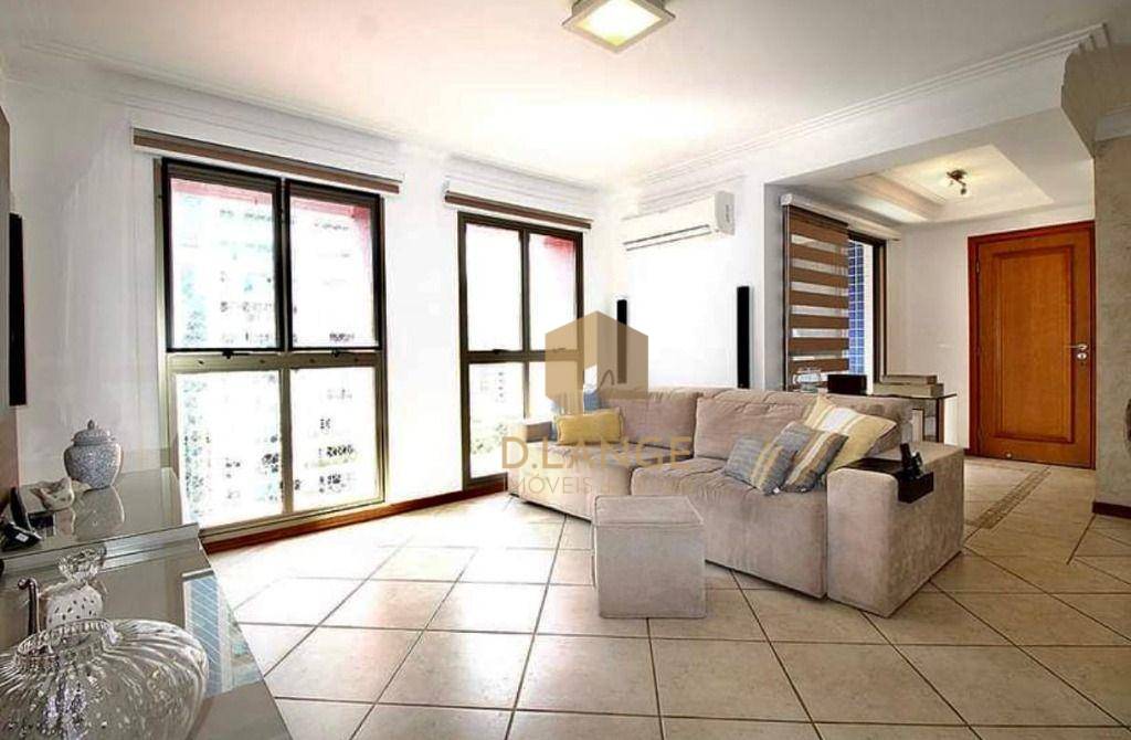 Apartamento à venda com 4 quartos, 141m² - Foto 2