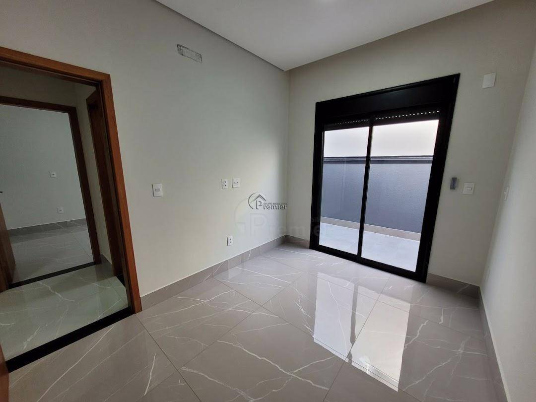 Casa à venda com 3 quartos, 300m² - Foto 32