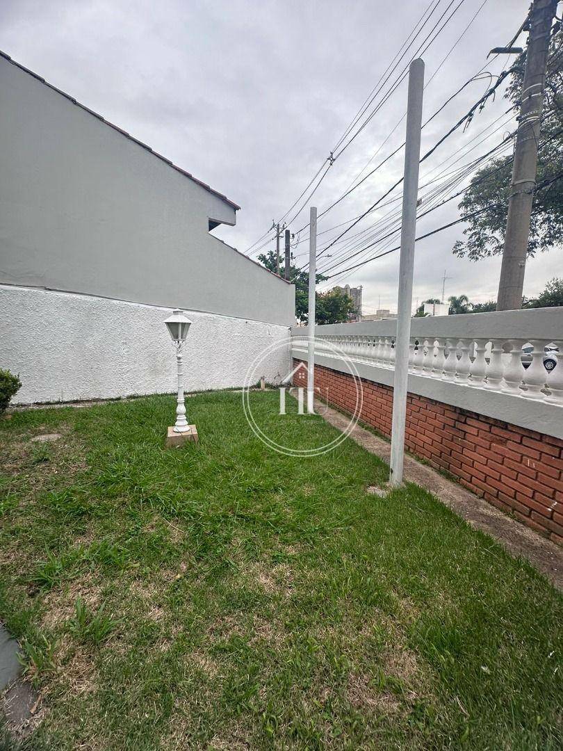 Casa para alugar com 6 quartos, 224m² - Foto 52