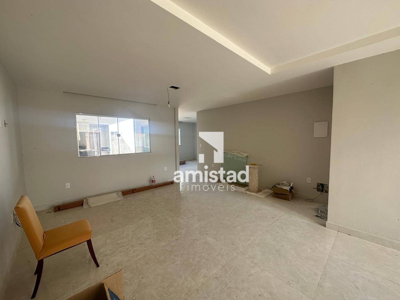 Casa à venda com 3 quartos, 226m² - Foto 16