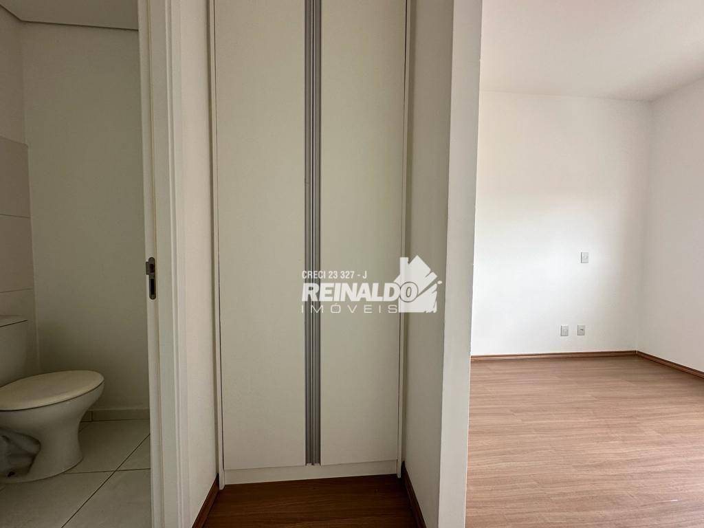 Apartamento à venda com 2 quartos, 62m² - Foto 6