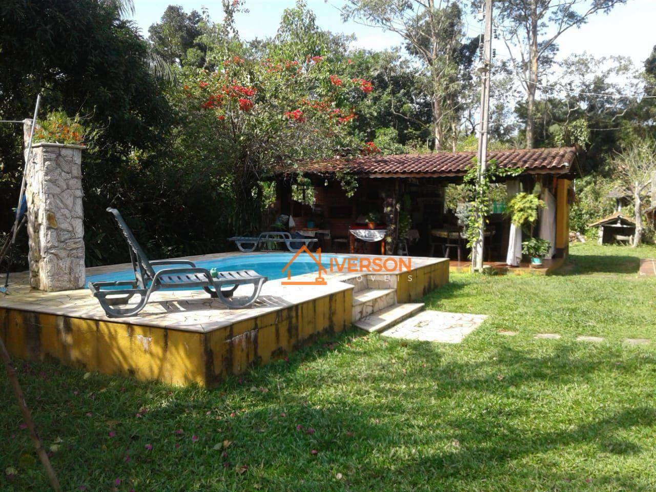 Sítio à venda com 3 quartos, 300m² - Foto 2