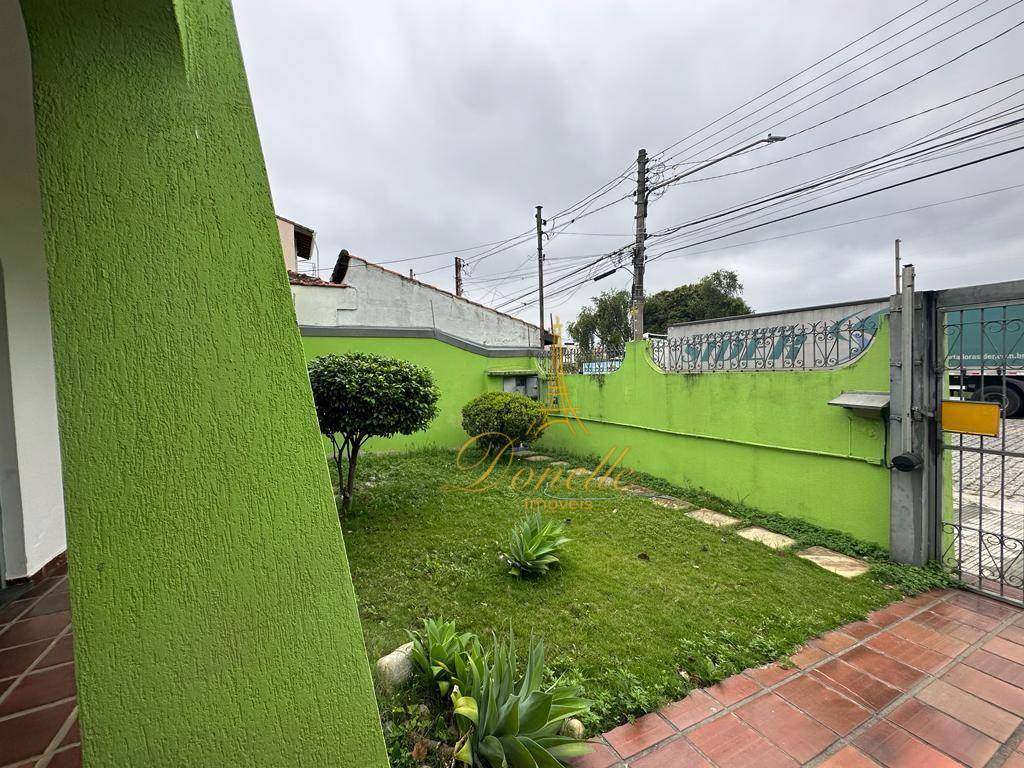 Casa à venda com 3 quartos, 200m² - Foto 3