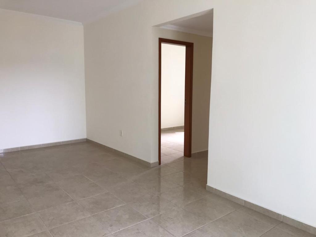 Apartamento à venda com 3 quartos, 96m² - Foto 8